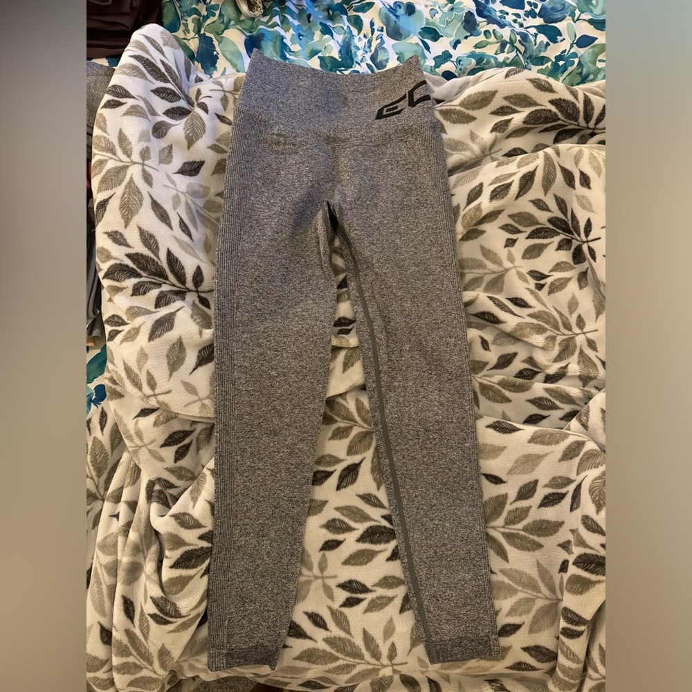 Echt scrunch legging. Like new.